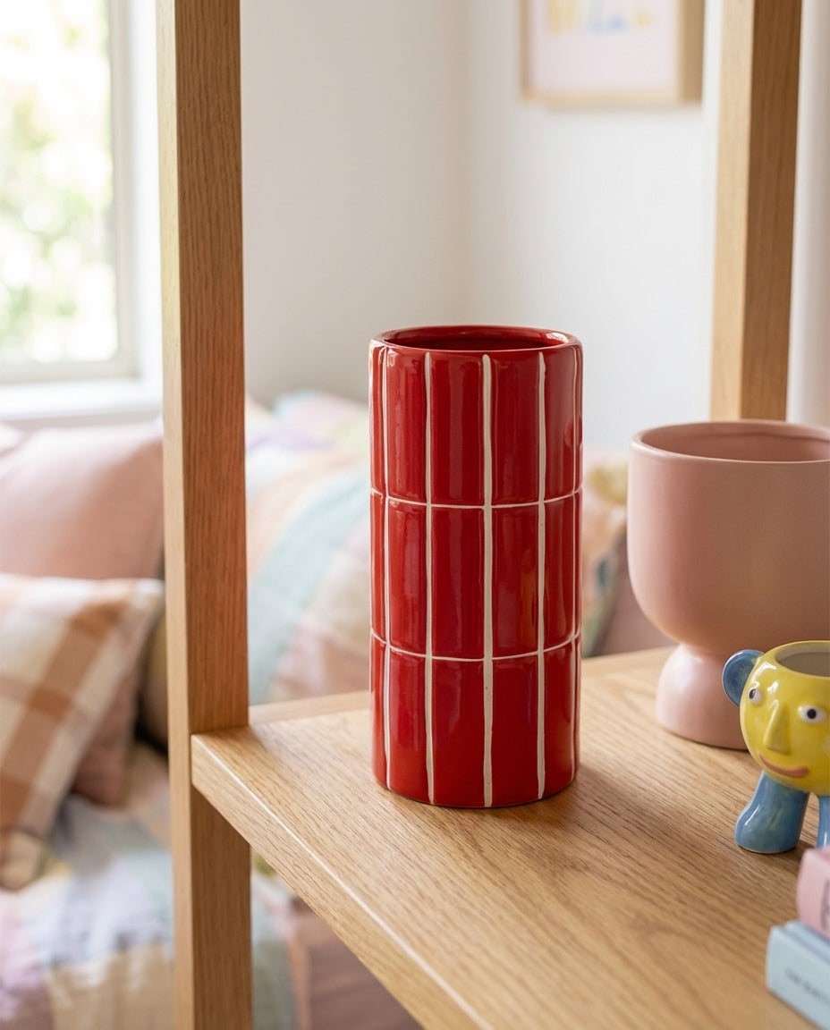 Vase carrelage rouge – Vibes 70’s